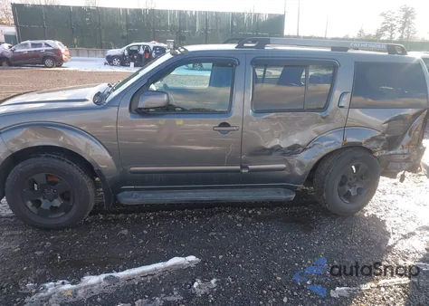 2005 Nissan Pathfinder Se из США, поврежденный, VIN 5N1AR18W25C744466